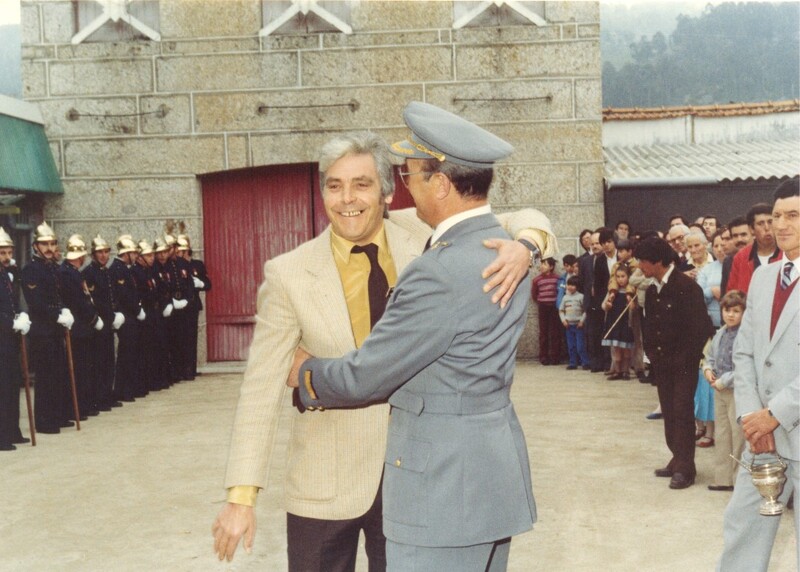 https://arquivo.bvvizela.pt/files/original/9075da0fb5a3182ba920b298aee8e8c8351c61cf.jpg