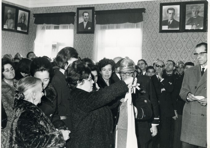 https://arquivo.bvvizela.pt/files/original/4e0765e21f702562b2f2e1cd90aa6b91e65636ca.jpg