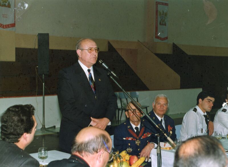 https://arquivo.bvvizela.pt/files/original/f9bb0717ff1983c8c6396a584707008d3c40dd1e.jpg