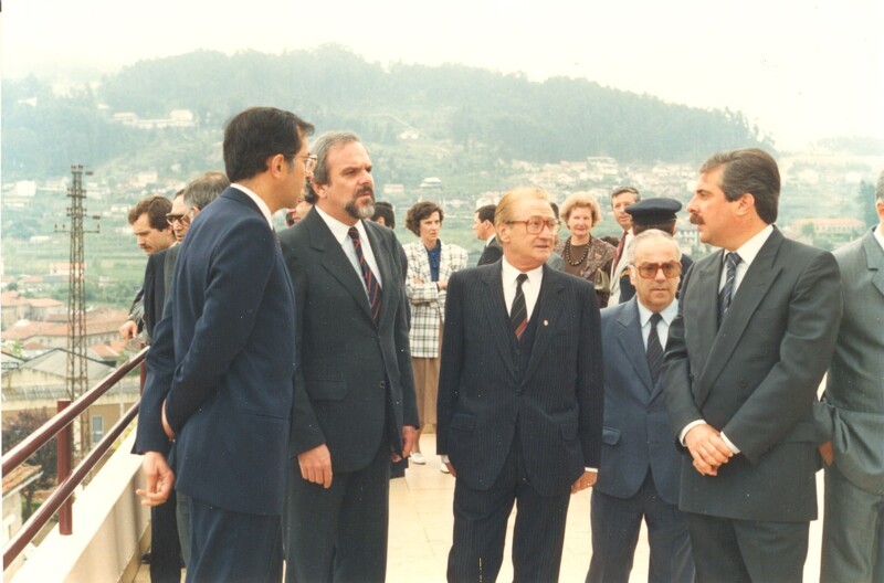 https://arquivo.bvvizela.pt/files/original/fb239ceed7ab3b3802fc665091fdadf56e54a6bc.jpg