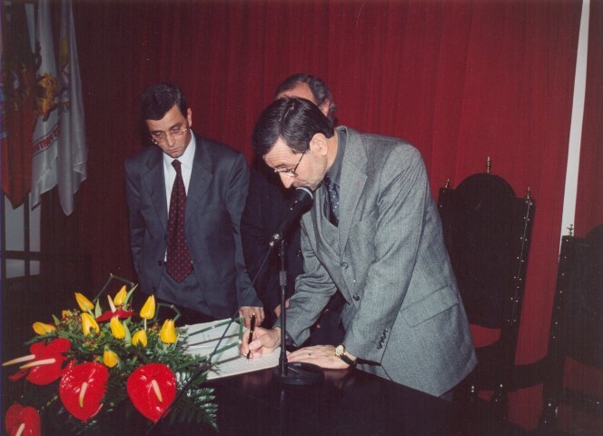 https://arquivo.bvvizela.pt/files/original/60d29e5dd8ccd4eaa16af831eacfe944f258b75c.jpg