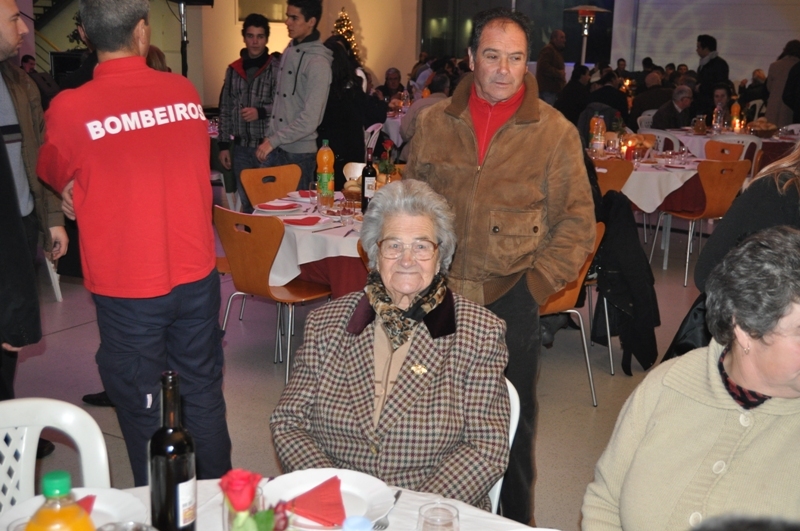 https://arquivo.bvvizela.pt/files/original/4a183f3f0aea12b0bca5f26ef4be1209a080450d.jpg