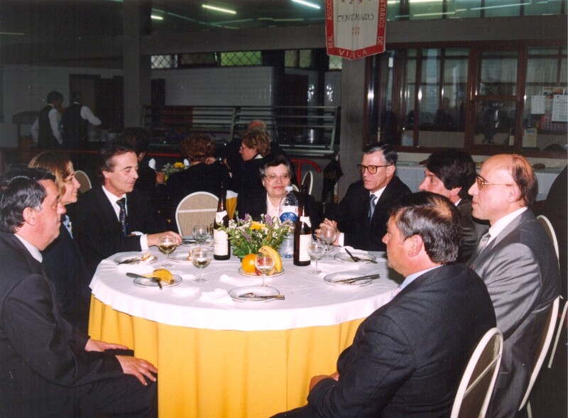 https://arquivo.bvvizela.pt/files/original/c378753e8ede565fc9b69f23e7d0030c9d362efa.jpg