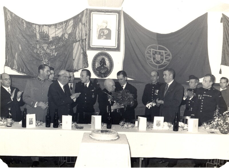 Homenagem ao comandante José de Brito feita pelos Bombeiros Voluntários do Porto