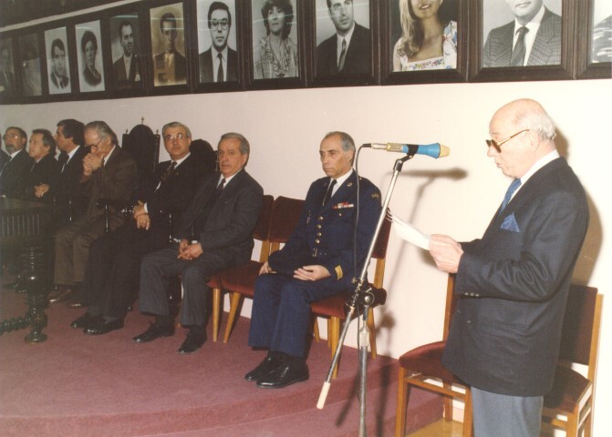 https://arquivo.bvvizela.pt/files/original/9aef3c1d38c9bc49f98afdeb672d359fe821eeba.jpg