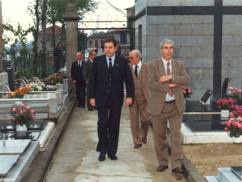 https://arquivo.bvvizela.pt/files/original/d15f1548589f356714f5c743a43ff61a13996ebd.jpg