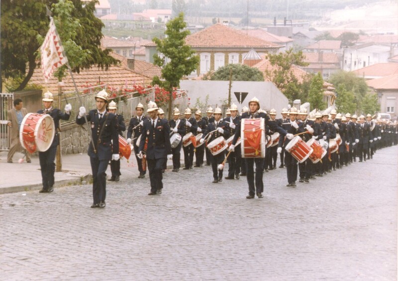 https://arquivo.bvvizela.pt/files/original/83da04eb4a8ab5b63bb736b8cbb72df5487551a9.jpg