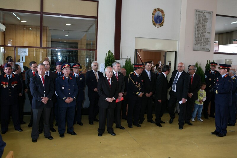 https://arquivo.bvvizela.pt/files/original/98eedd8d14c3cb82f8f480538ec6f100997f236d.jpg