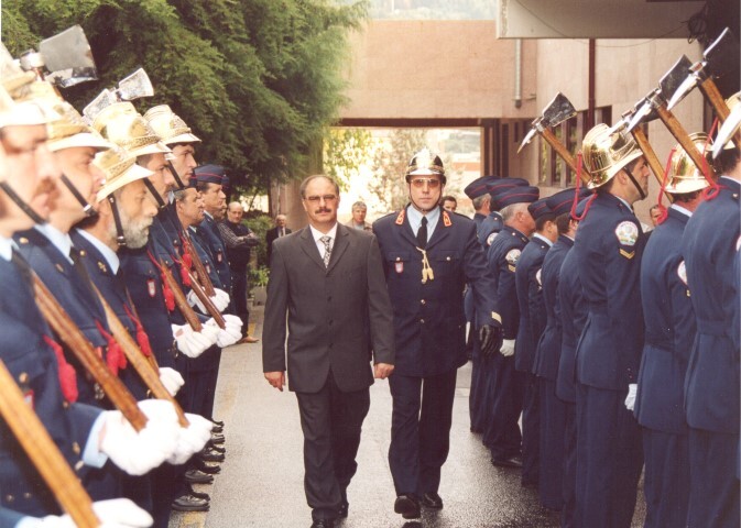 https://arquivo.bvvizela.pt/files/original/aff80934420074f25b4225dce2d4ff902cee529b.jpg
