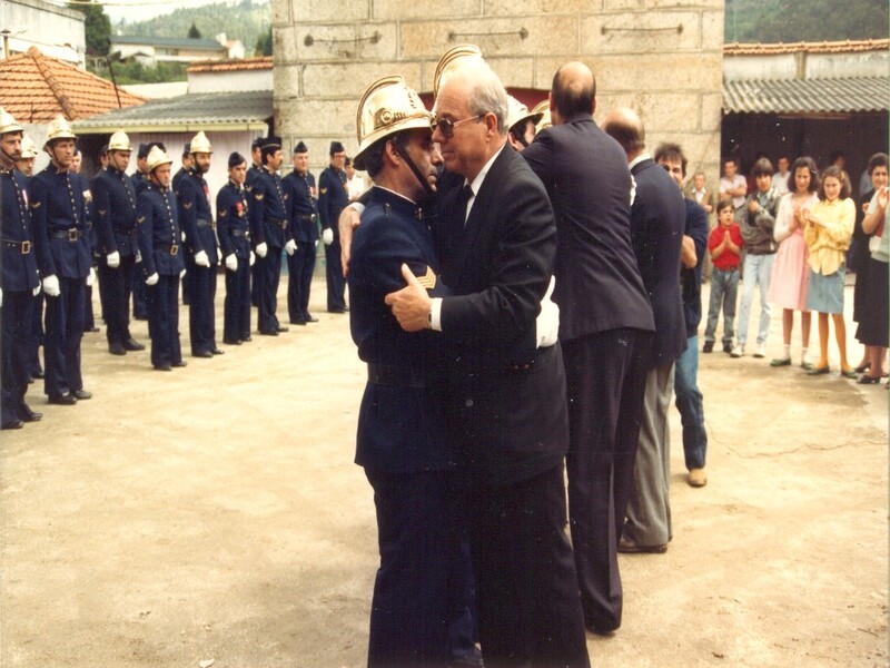 https://arquivo.bvvizela.pt/files/original/d1a4bed570a40df64f7d0d344d5b657aa35c31e5.jpg