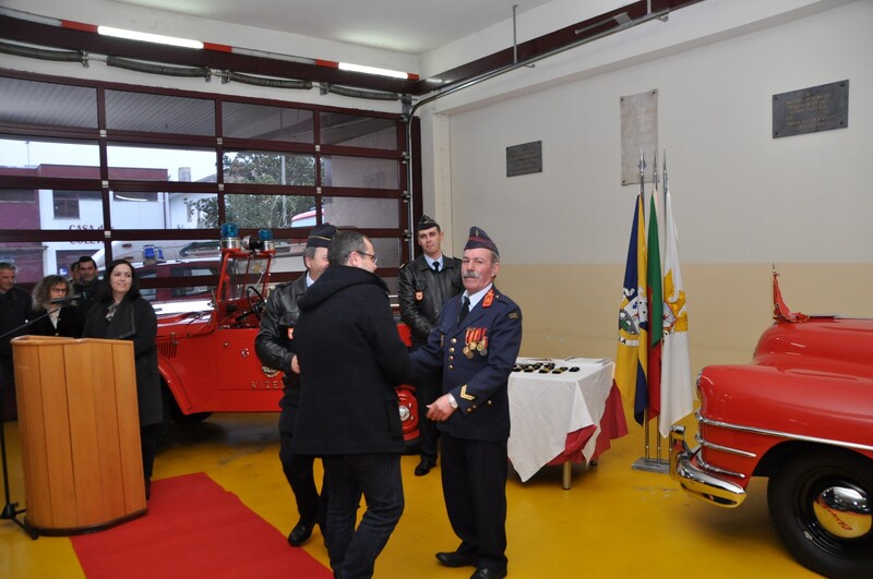 https://arquivo.bvvizela.pt/files/original/08a91de17e8d313f5c7bc7ad92a54caeba1678d1.jpg