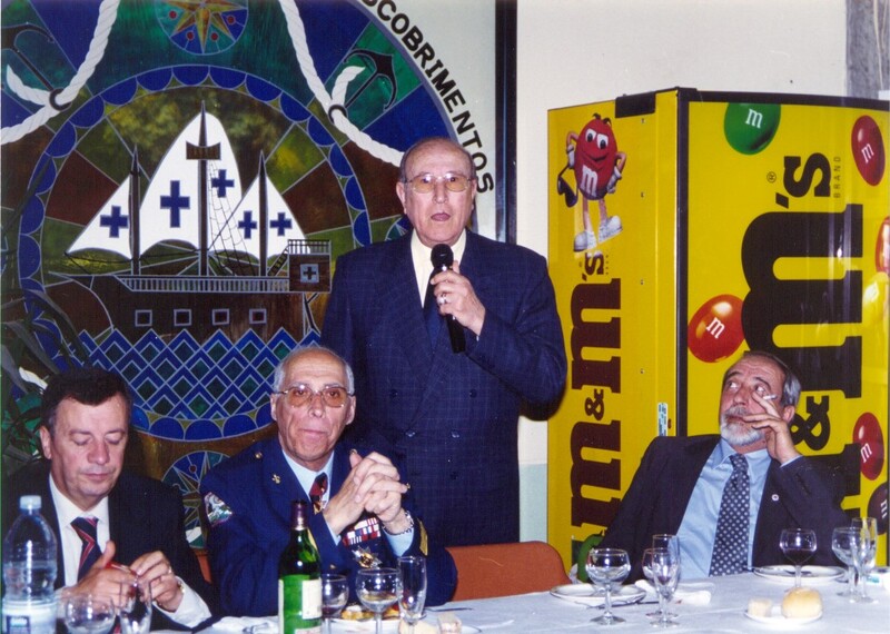 https://arquivo.bvvizela.pt/files/original/662f58dabc0a96bef908970e318cfb9eabae9fa3.jpg