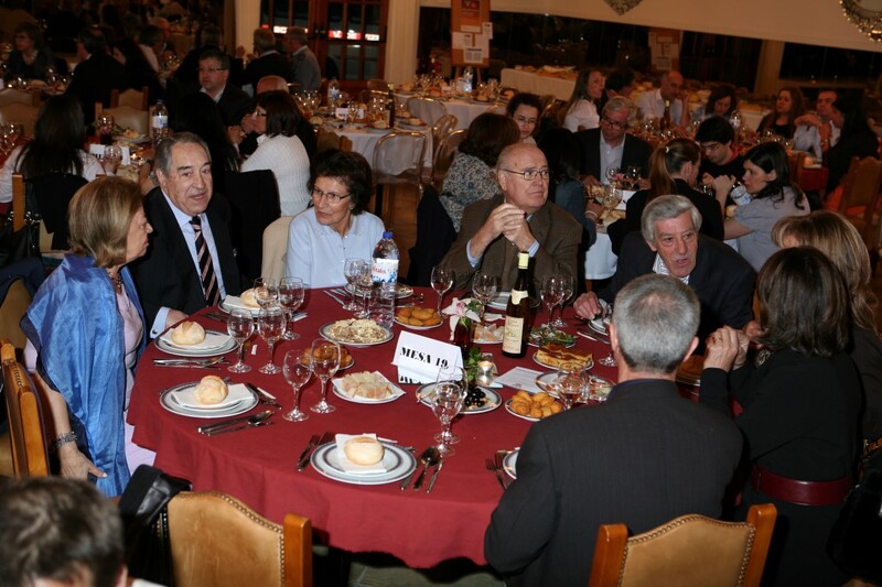 https://arquivo.bvvizela.pt/files/original/09c188a9e98545501174103949b2298c3fc7b4e3.jpg