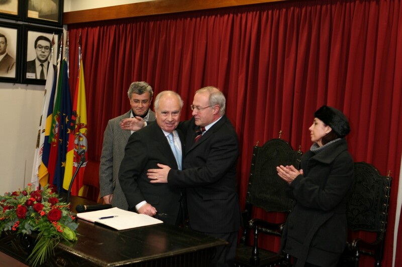 https://arquivo.bvvizela.pt/files/original/75796efbfecd0916725c62c6e0ae96d16c445922.jpg