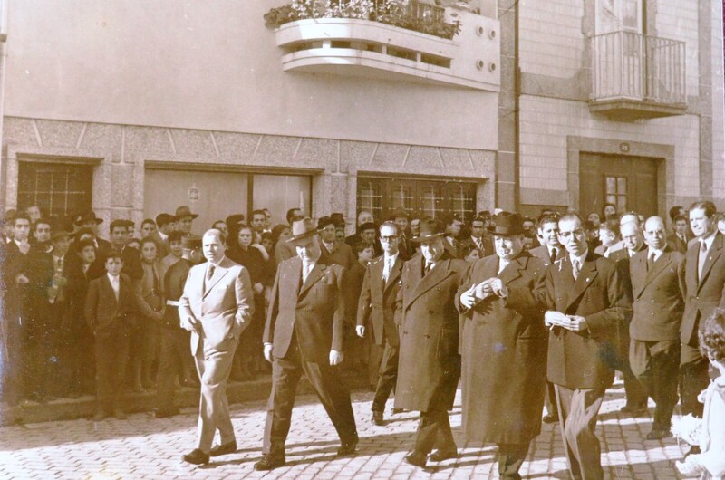https://arquivo.bvvizela.pt/files/original/cae25732bd00bd9fa08089f4a61af54f3e48ec6a.jpg