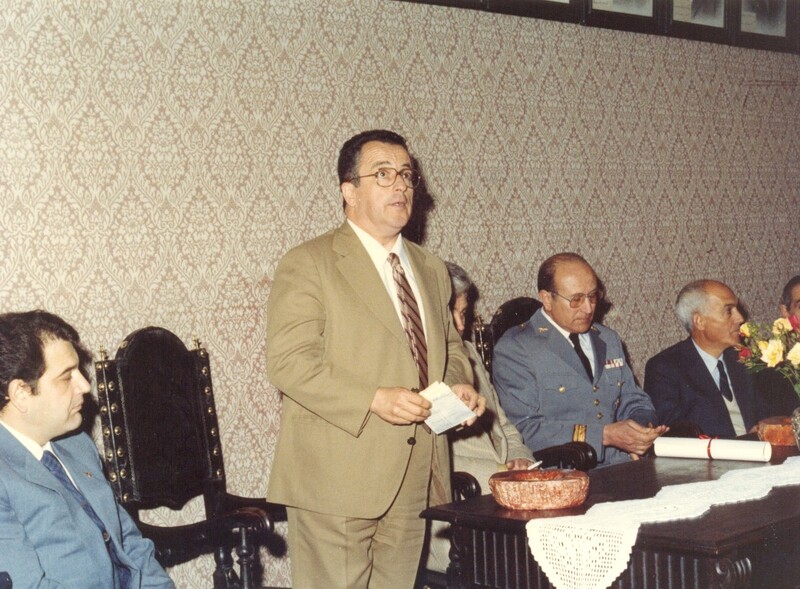 https://arquivo.bvvizela.pt/files/original/a37a11de89a82afefff003f7aec1e4c862a787b6.jpg
