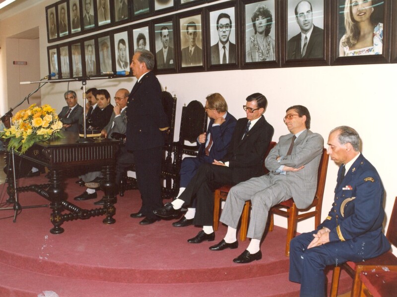 https://arquivo.bvvizela.pt/files/original/4226699c887e00bf58c02172f9d6cc0553e84d65.jpg
