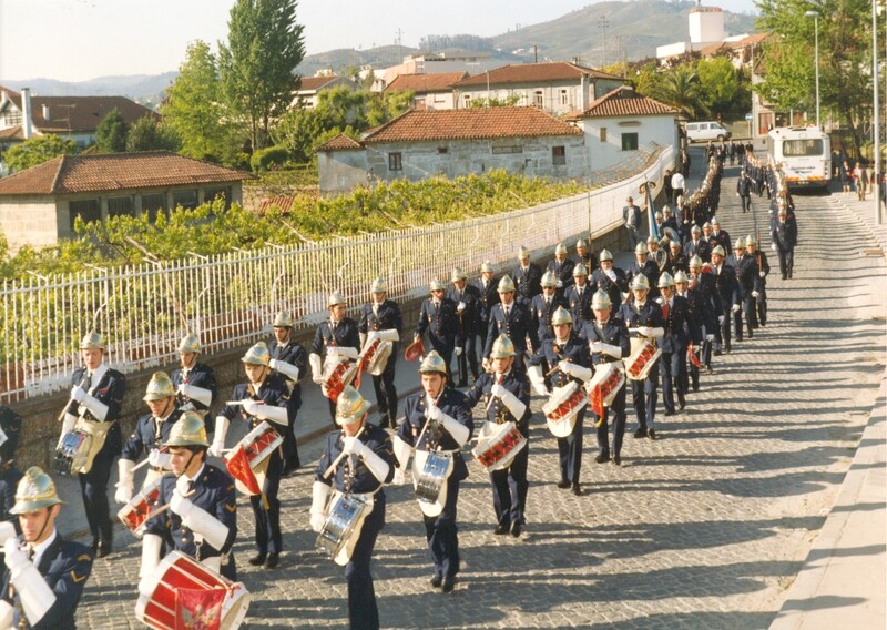 https://arquivo.bvvizela.pt/files/original/b2d259f01be9ce2d13c3c6a2b837e8bc3c2d9aeb.jpg