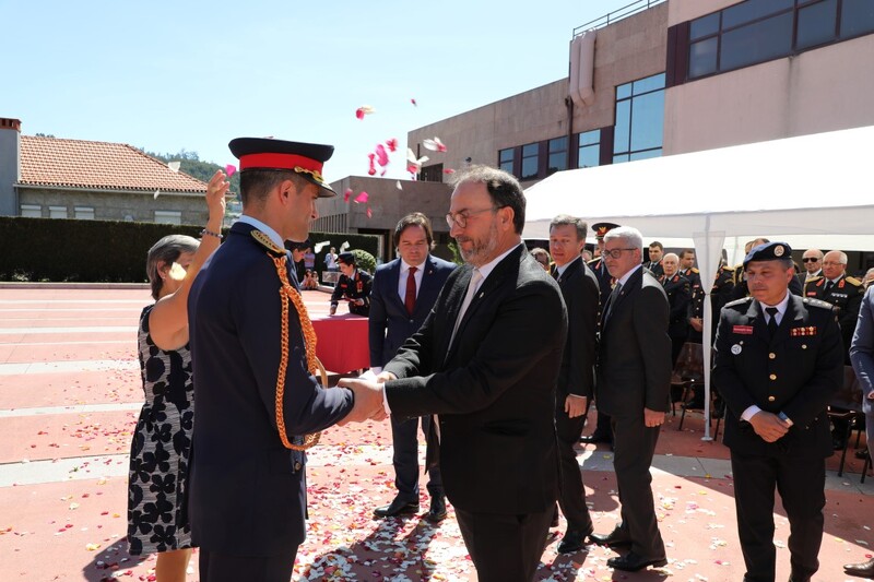 https://arquivo.bvvizela.pt/files/original/4ba470ea57b5fa79c817e1b25723604e57ee24c3.jpg