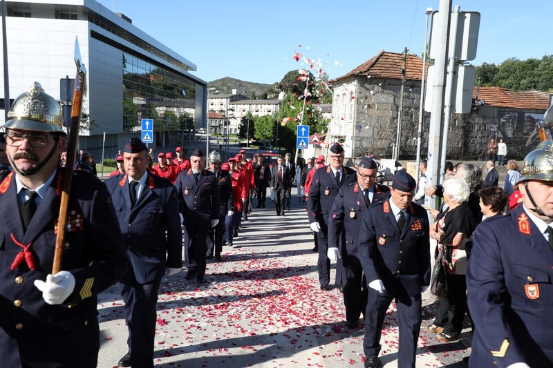 https://arquivo.bvvizela.pt/files/original/872aa6d220c6ad3c85cfae7ae08b13dc44f73796.jpg