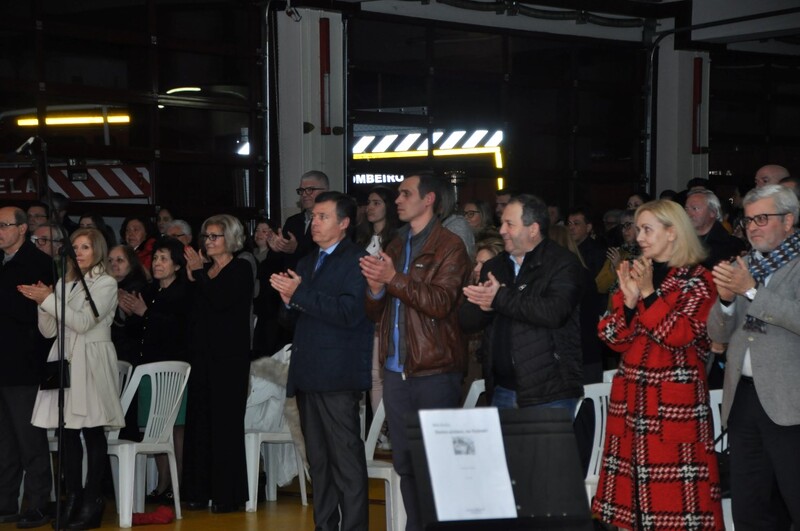 https://arquivo.bvvizela.pt/files/original/758efe82f099220b01e5ed60d523ec1a23b19e77.jpg