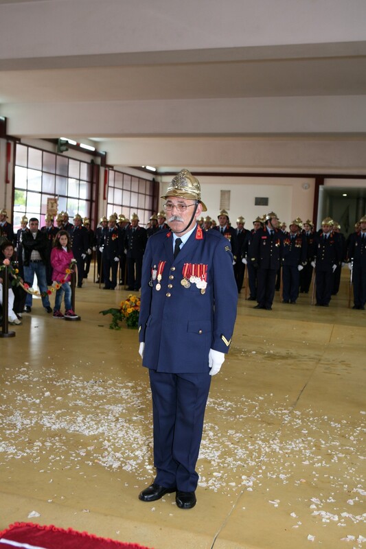 https://arquivo.bvvizela.pt/files/original/688a6be8d93a43c54f6e6341311c4524d62b1b50.jpg