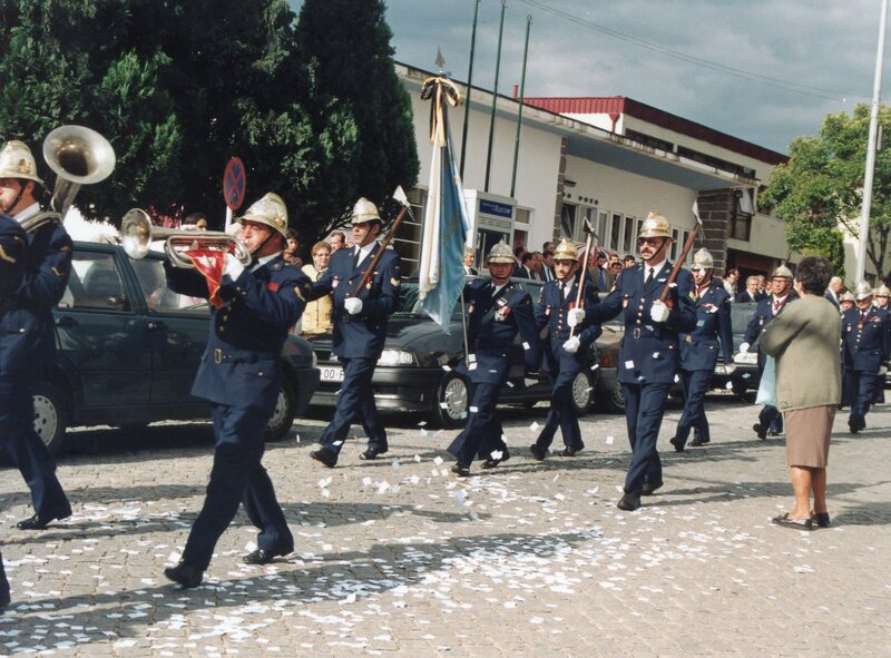 https://arquivo.bvvizela.pt/files/original/43fd4b77bc4903a0b85413fb90c6fff0669884f3.jpg