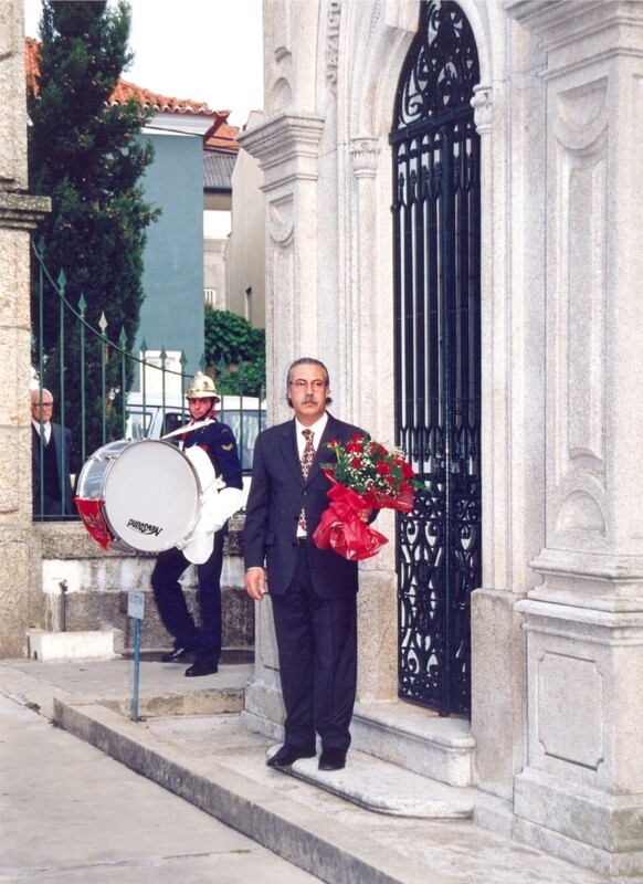 https://arquivo.bvvizela.pt/files/original/5340918060c73303a2b706f6bda2978a6fc44937.jpg