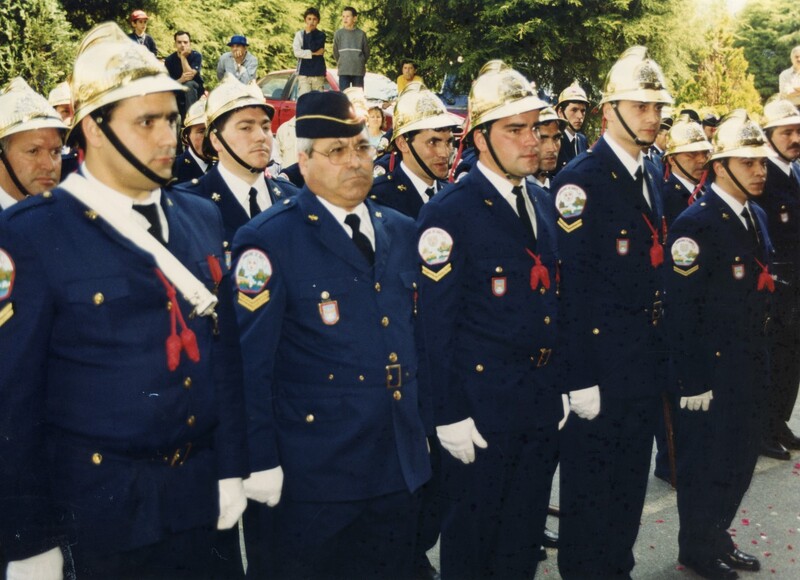 https://arquivo.bvvizela.pt/files/original/0ce11c294440f579ae662272159e764119e1a007.jpg