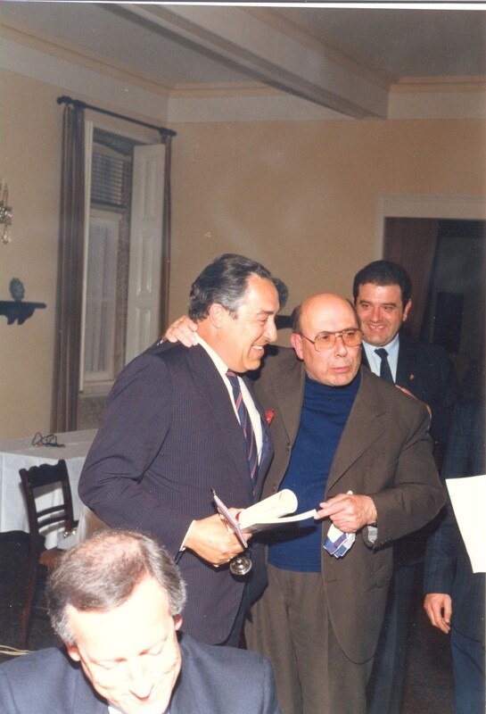 https://arquivo.bvvizela.pt/files/original/3aaba37a98f91ca11e5e415fa255afe5bc1d9c46.jpg