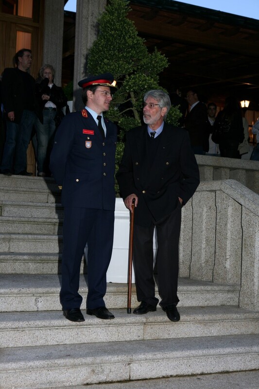 Venha jantar connosco