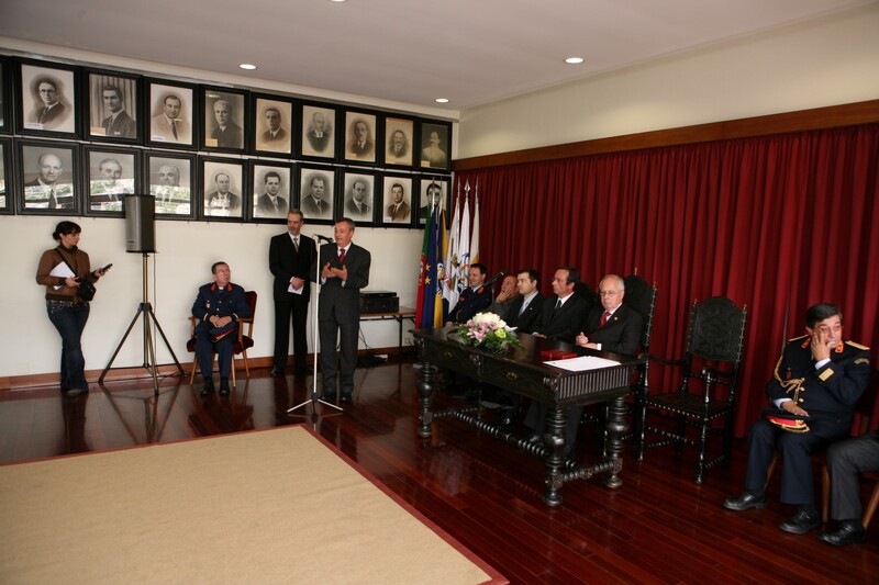 https://arquivo.bvvizela.pt/files/original/e25e95e9524b8278edfb3d1d61c416a8138d63ab.jpg