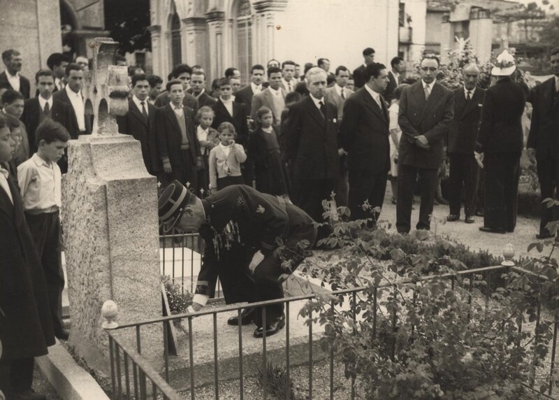 https://arquivo.bvvizela.pt/files/original/7e8c3389a309a7af730b81161bd10eb28385457a.jpg