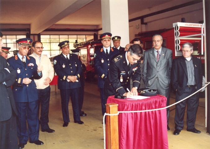 https://arquivo.bvvizela.pt/files/original/00b5393b48bbc31bd9dd02b2db3985f0fa81622b.jpg