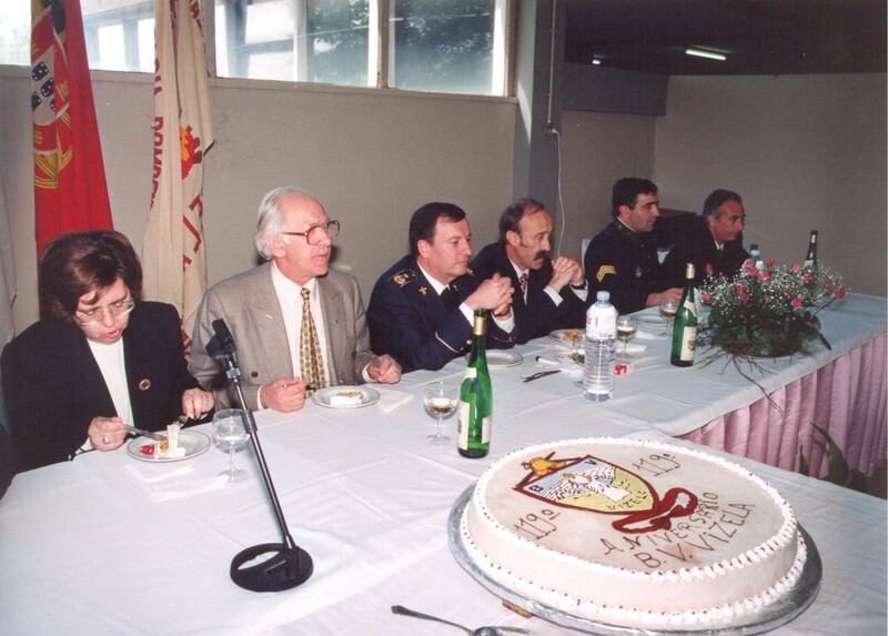 https://arquivo.bvvizela.pt/files/original/b070b77fc56e4718ed94be720f59caf8f89e583d.jpg