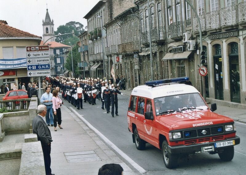 https://arquivo.bvvizela.pt/files/original/29f99411b9b3e5d83bf7cb296fde830e3154598d.jpg