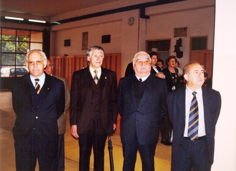 https://arquivo.bvvizela.pt/files/original/a7a22459869d1ebad143d12d92c36bae5ef87edd.jpg