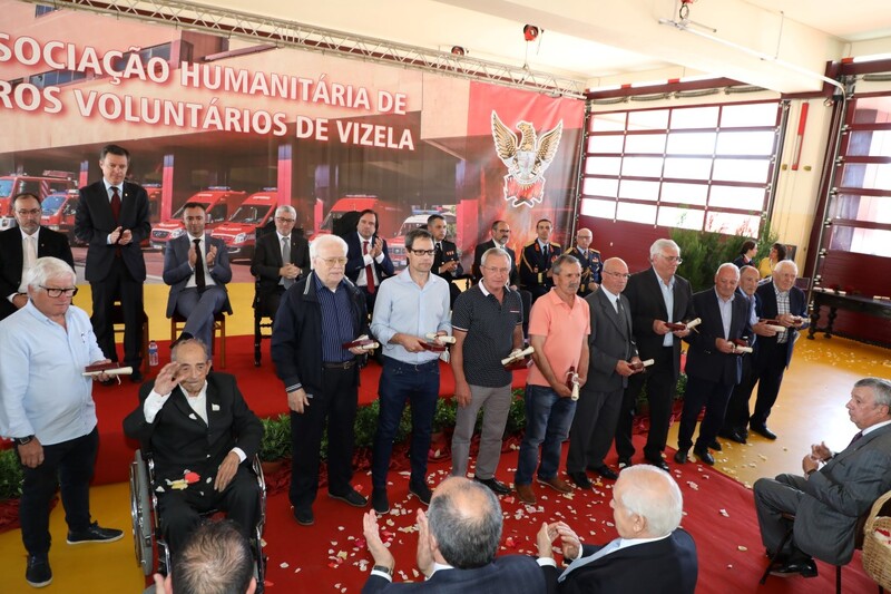 https://arquivo.bvvizela.pt/files/original/bbc714ed5c9bedc337588b815515eca8037b2410.jpg