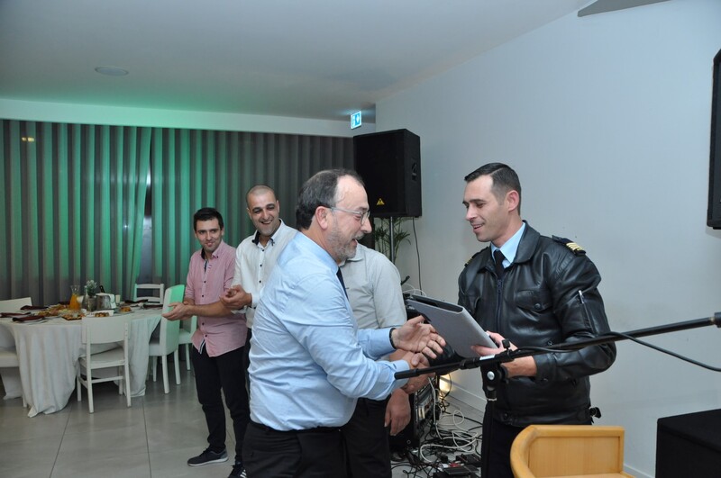 https://arquivo.bvvizela.pt/files/original/5e0d694917af092001c7ffd1ebd46fab62ec848a.jpg