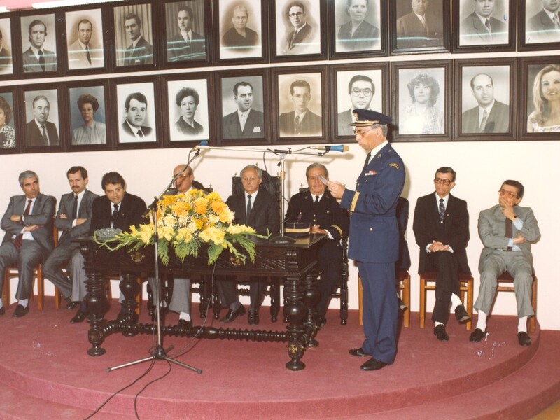 https://arquivo.bvvizela.pt/files/original/e8bcb31606d78f436ed9c501f53f70e9c713d12d.jpg
