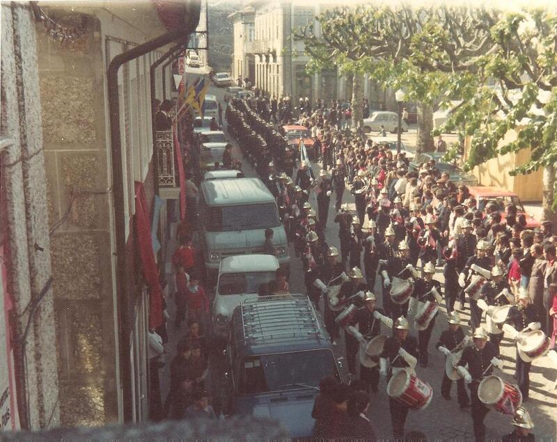 https://arquivo.bvvizela.pt/files/original/9b7dcadac76a4d576205cc00ee052b4159bc1aaa.jpg