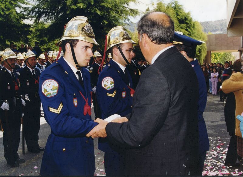https://arquivo.bvvizela.pt/files/original/4377e0b6e69ba5f51782983909d4f6705727cd21.jpg