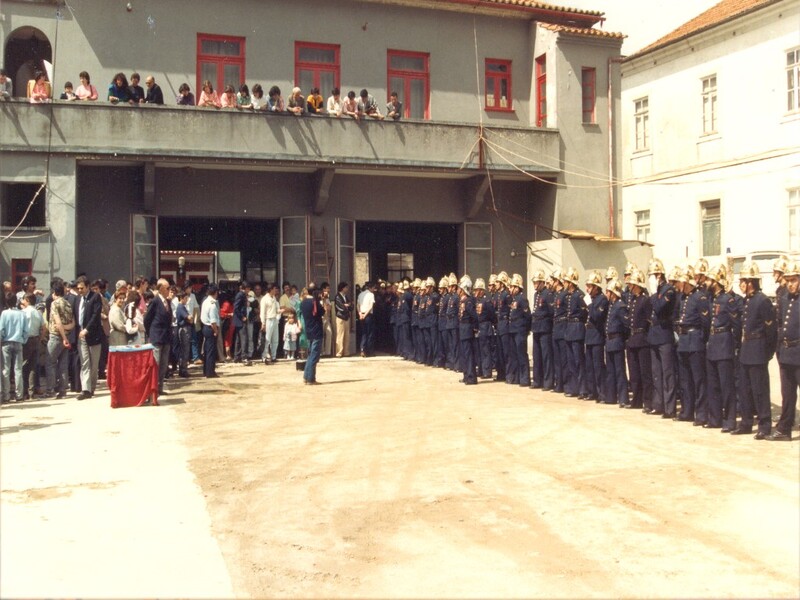 https://arquivo.bvvizela.pt/files/original/000111c2bb980366cb1ed84322cd19282d208db0.jpg