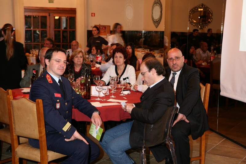 https://arquivo.bvvizela.pt/files/original/8dd942bf4aecd752795bdca0e9a10adc7868a590.jpg
