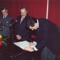https://arquivo.bvvizela.pt/files/original/be1237b9011116e292a597e049d49a948c6b1140.jpg