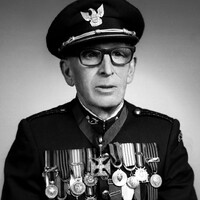https://arquivo.bvvizela.pt/files/original/0ee150d154a67f2f2fbf68386fa381964d791237.jpg