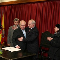 https://arquivo.bvvizela.pt/files/original/75796efbfecd0916725c62c6e0ae96d16c445922.jpg