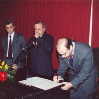 https://arquivo.bvvizela.pt/files/original/7c2c0b246dfb16090845208bd7faf8c5e823c56e.jpg