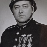 https://arquivo.bvvizela.pt/files/original/96932b425aa8d4c6f8e498487ad5a190c04268b2.jpg