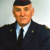https://arquivo.bvvizela.pt/files/original/59a9954b7f9df6ce3f6c99393e6c31e139e90534.jpg